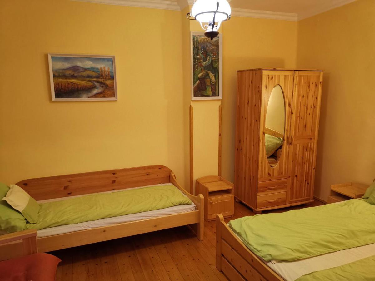 Viktor Vendeghaz Apartment Tokaj Exterior photo